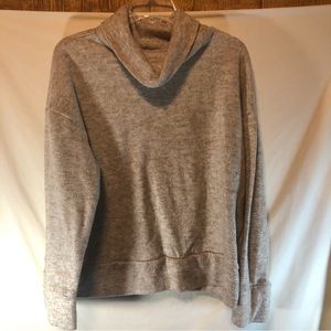 A New Day Women’s brown/cream Cowl neck pull over sweater XL